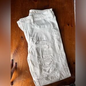 Women’s white jeans size 14